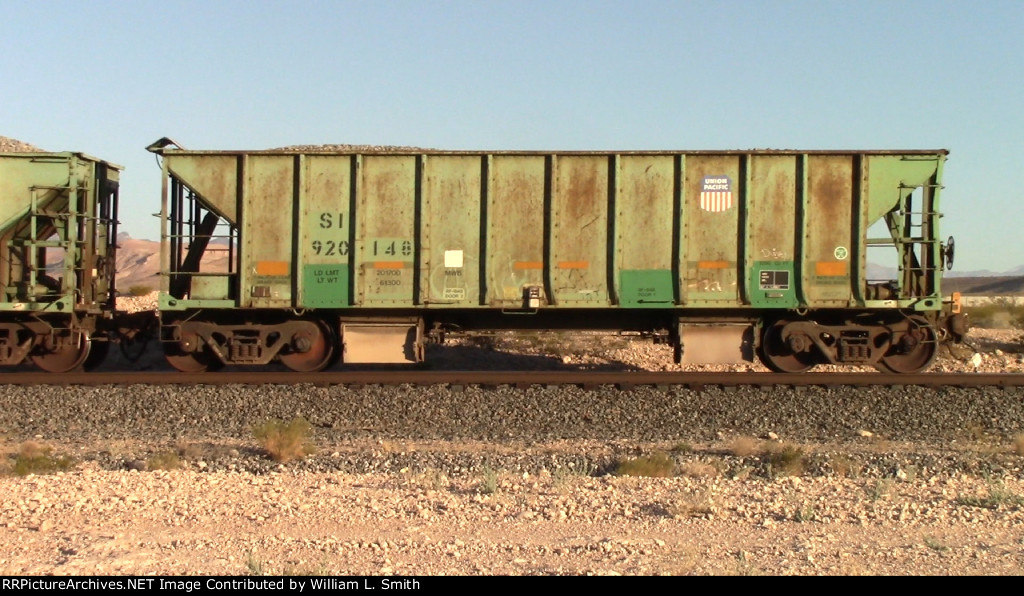 WB Unit Ballast Frt at Erie NV -40